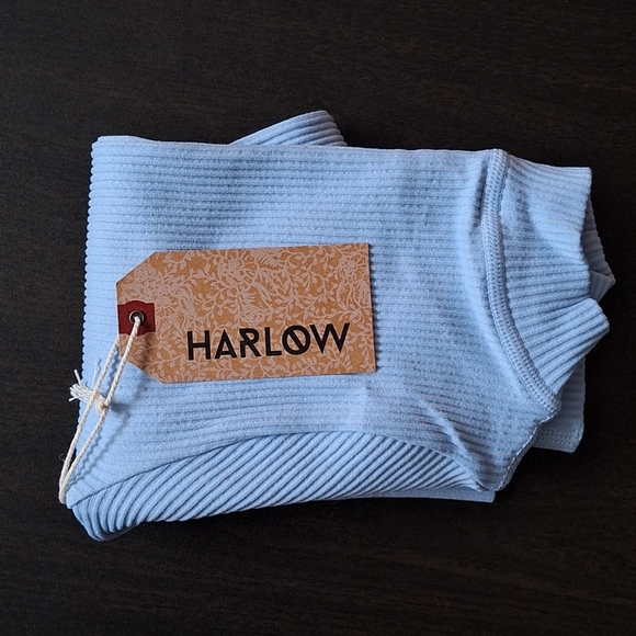 HARLOW SEAMLESS LONG SLEEVE MOCKNECK - LIGHT BLUE - Picture 6 of 7